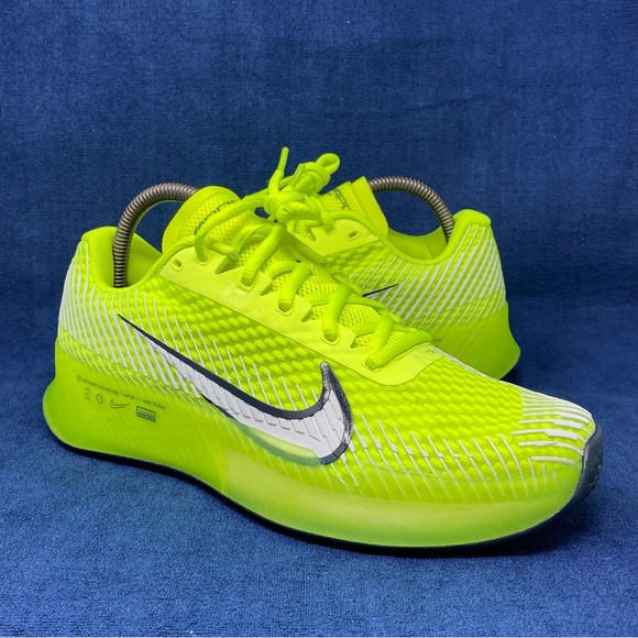 Nike Court Air Zoom Vapor 11 Tennis Shoes 'Neon Volt' DR6966-700
